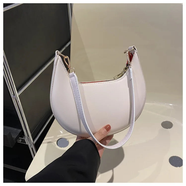 Luné Crescent Bag - White