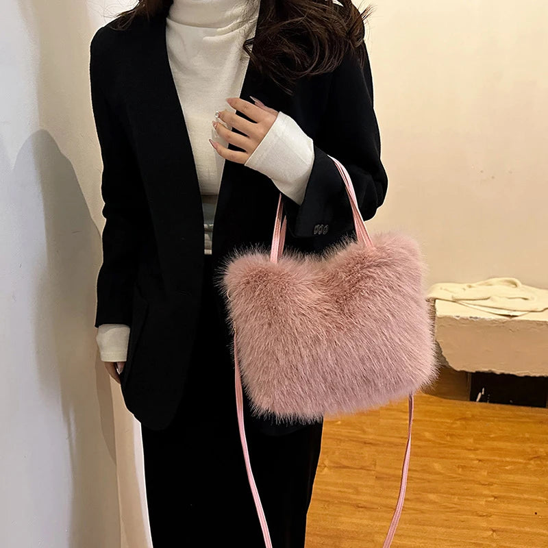 Luna Plush Tote (Pink)