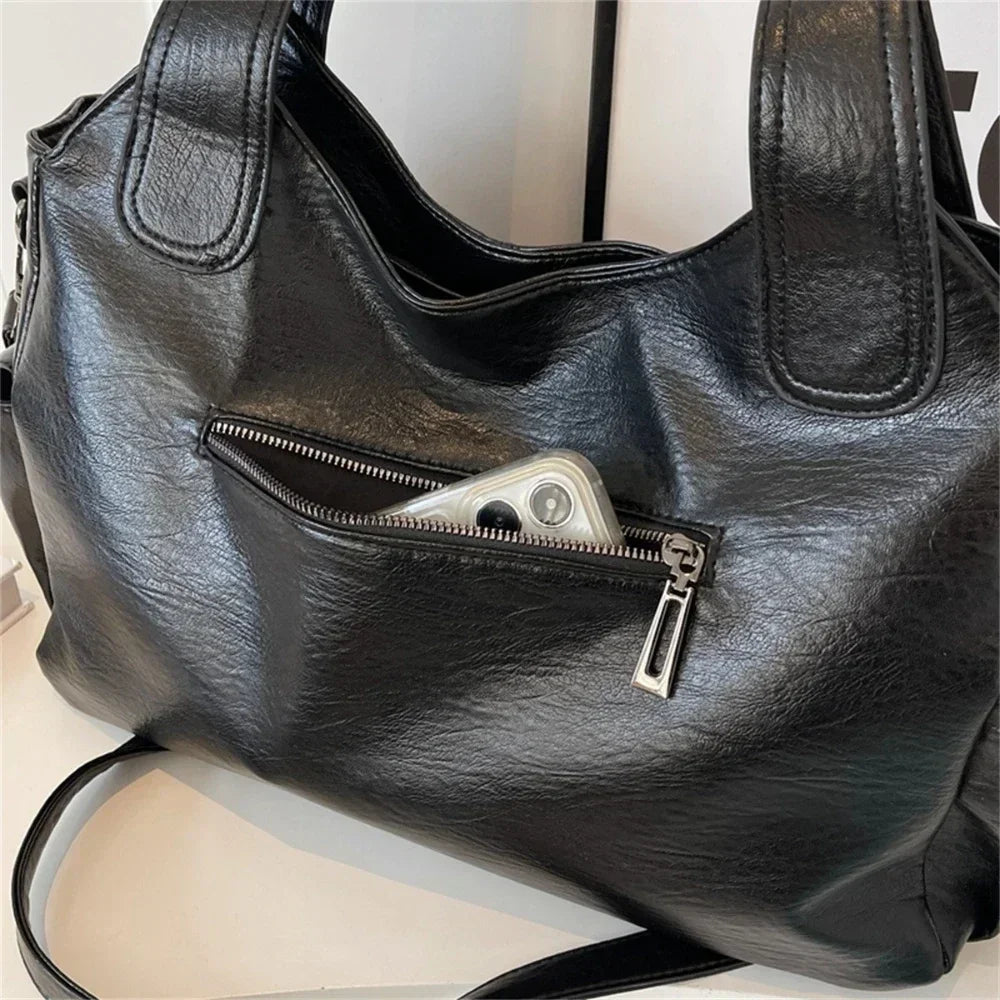 The Valmont Luxe Carryall - Black