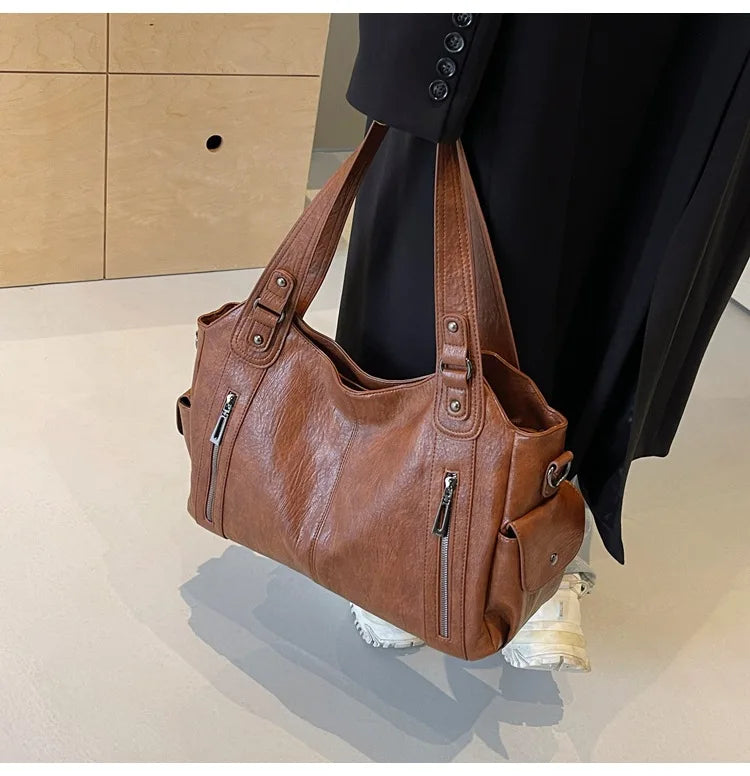 The Valmont Luxe Carryall - Brown