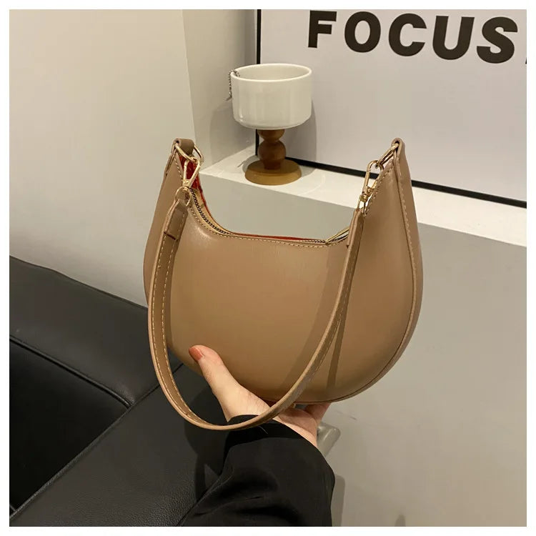Luné Crescent Bag - Khaki