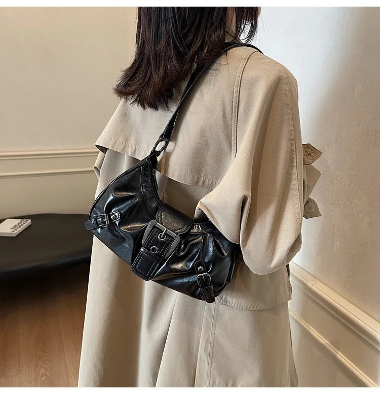 Monroe Buckle Shoulder Bag (Black)